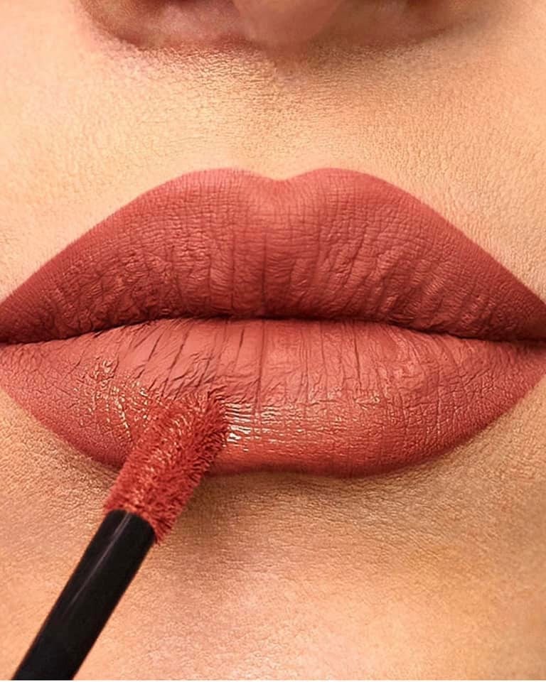 Nawras Sattar Velmatte Lipstick - confidentحمرة نورس ستار مات