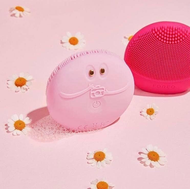 Foreo Luna fofo smart facial cleansing brush فرشة