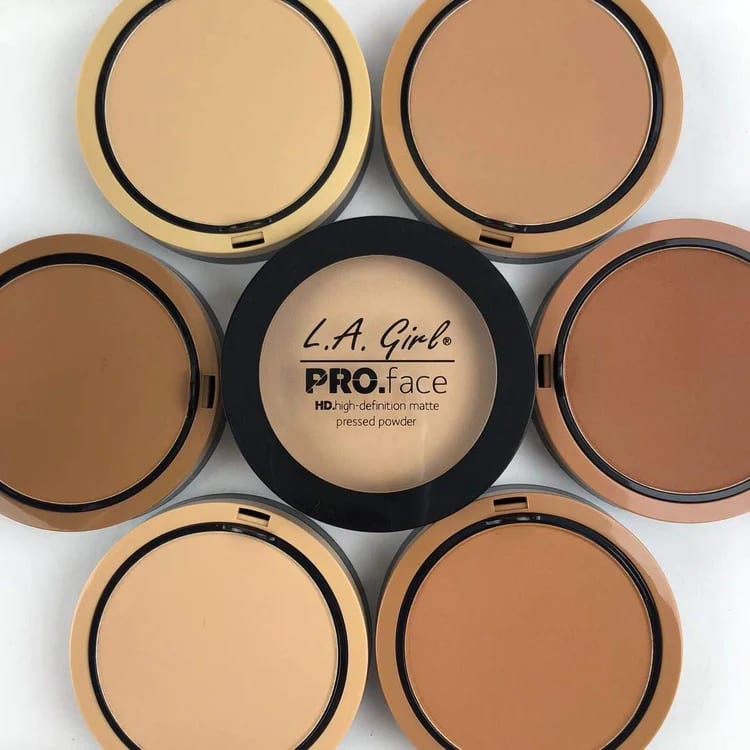 باودر مات مضغوط من ال اي غيرل LA GIRL PRO.FACE MATTE PRESSED POWDER
