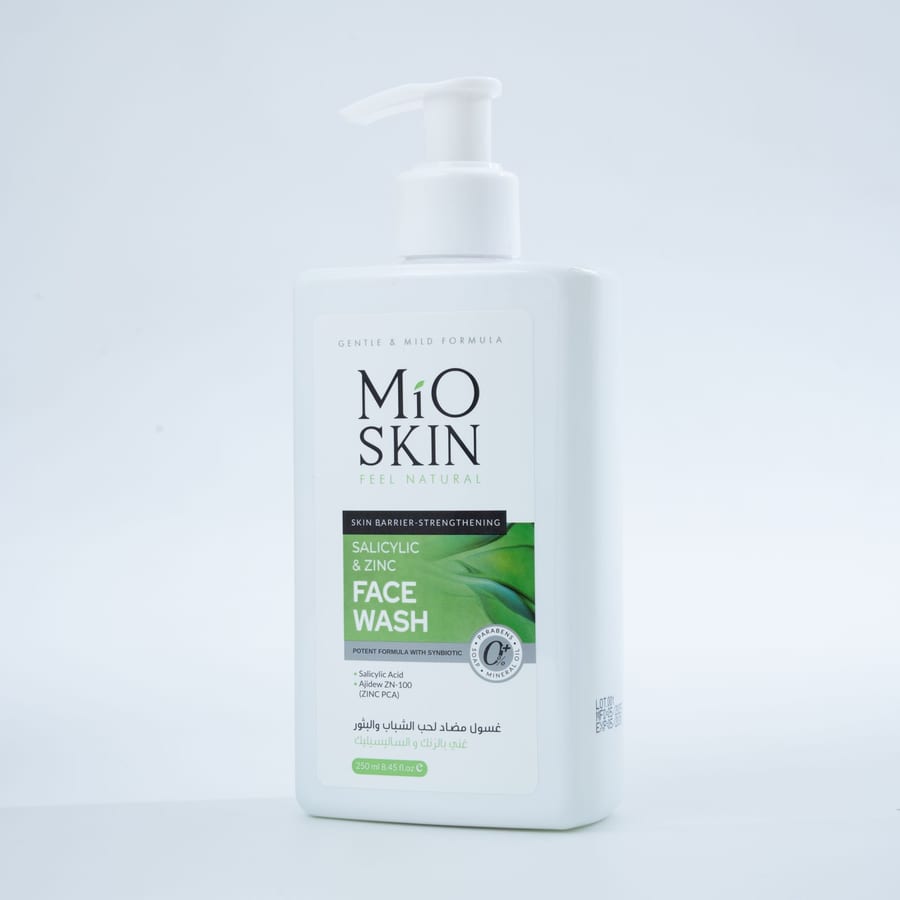 MIO SKIN SALICYLIC & ZINC FACE WASH 250ml غسول للبشرة المعرضة لحب الشباب