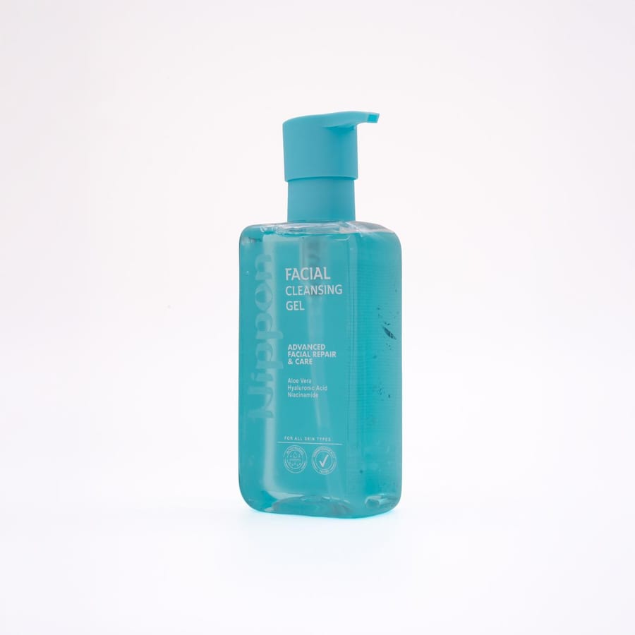 NIPPON NIACIN FACIAL CLEANSING GEL نيبون جل غسول منظف للبشرة بالاوليفرا
