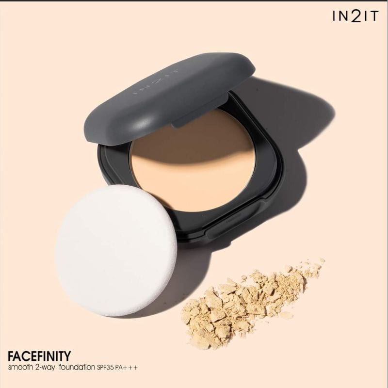 باودر بتغطية كريم اساس مع واقي شمس من ان تو ات +spf35كريم أساس IN2IT Facefinity Smooth 2-Way SPF35 PA +++ 10g (PFE)