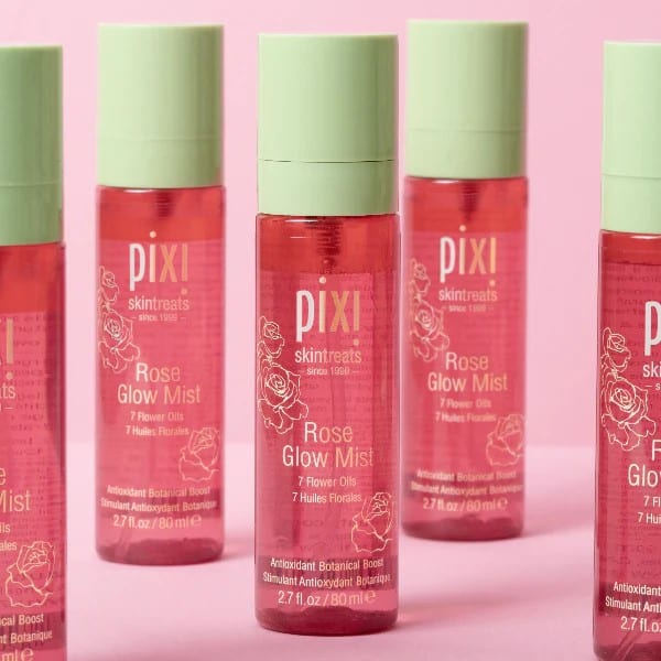 بيكسي مست مرطب للبشرة بالورد غني بزيوت أزهار Pixi Rose Infused Rose Glow Mist 80 ml