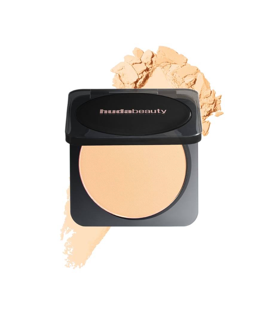 HUDA BEAUTY EASY BAKE PRESSED POWDER هدى بيوتي باودر مظغوط للبشرة