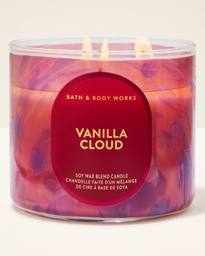 شمعة فانيلا كلاود بثلاث فتائل 411 غم VANILLA CLOUD CANDLE Bath & Body Works